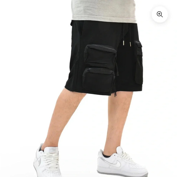 ⭐️ Switch Remarkable Heavy Knit Cargo Shorts Black NWT Size XL - Picture 3 of 7